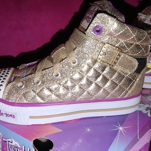 Girls Skechers shoes